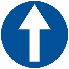 Znak - Nakaz jazdy prosto przez skrzyżowanie