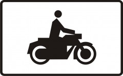 Das Schild weist auf Motorräder hin