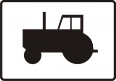 Das Schild weist auf Ackerschlepper und selbstfahrende Fahrzeuge bis 25 km/h hin