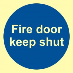 Brandschutztür, bitte geschlossen halten