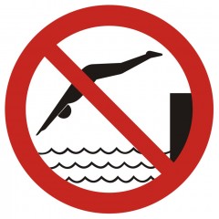 Springen ins Wasser verboten
